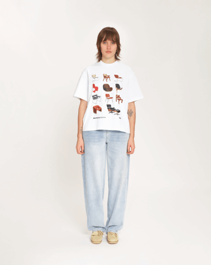 chair t shirt4.png